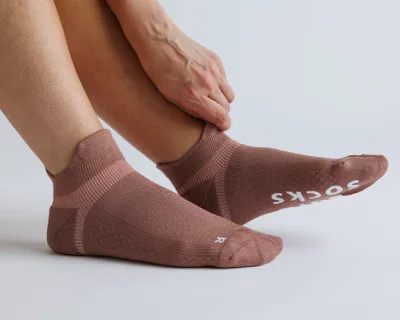 Squid Socks Earthbound Grip Socks 3-Pack | Ankel