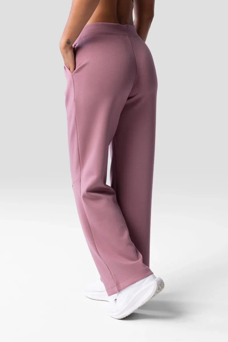 Centerline Women's Après Straight Leg Pant 2.0