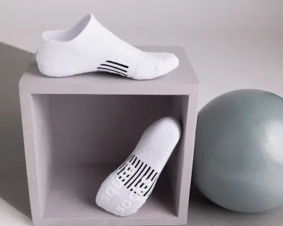 Squid Socks No-Brainer Grip Socks | No-Show