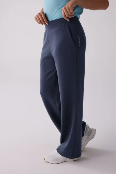Centerline 女裝 Après 直筒長褲