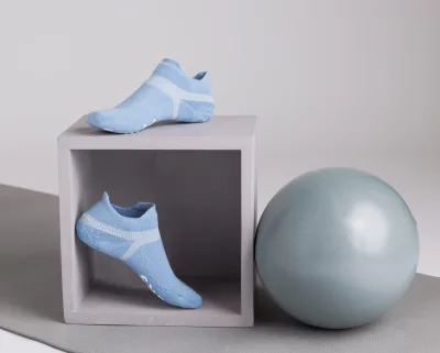 Squid Socks Seaside 防滑襪 | 短筒