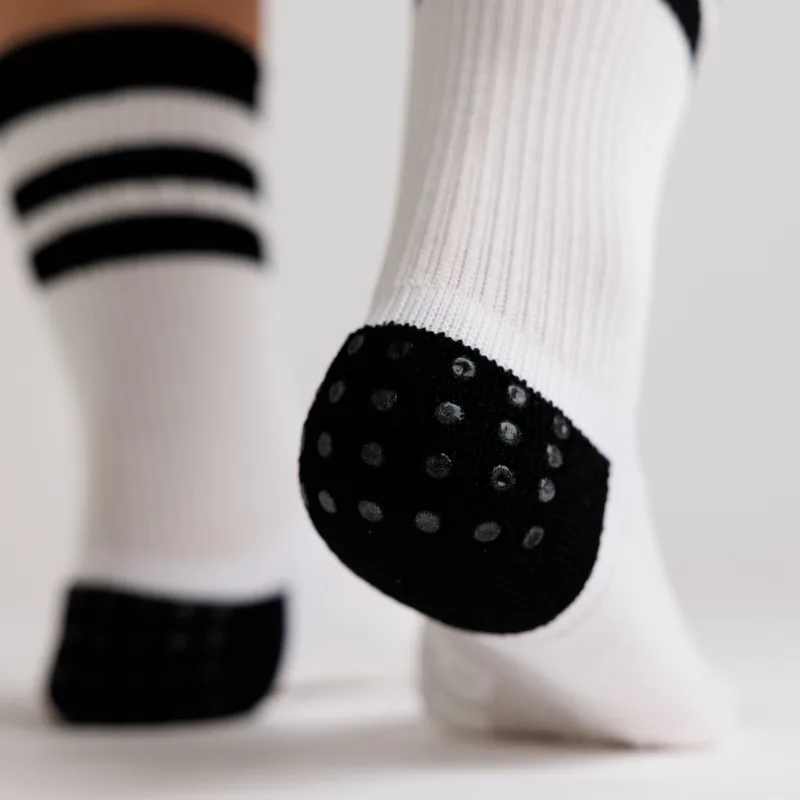 Squid Socks Retro Grip Socks | Crew