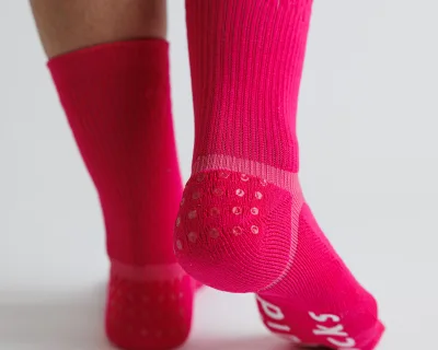 Squid Socks Electric Pink Calcetines Antideslizantes | Caña Alta