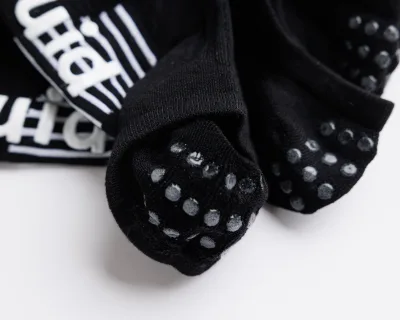 Squid Socks Blackout Grip Socks | Ankle