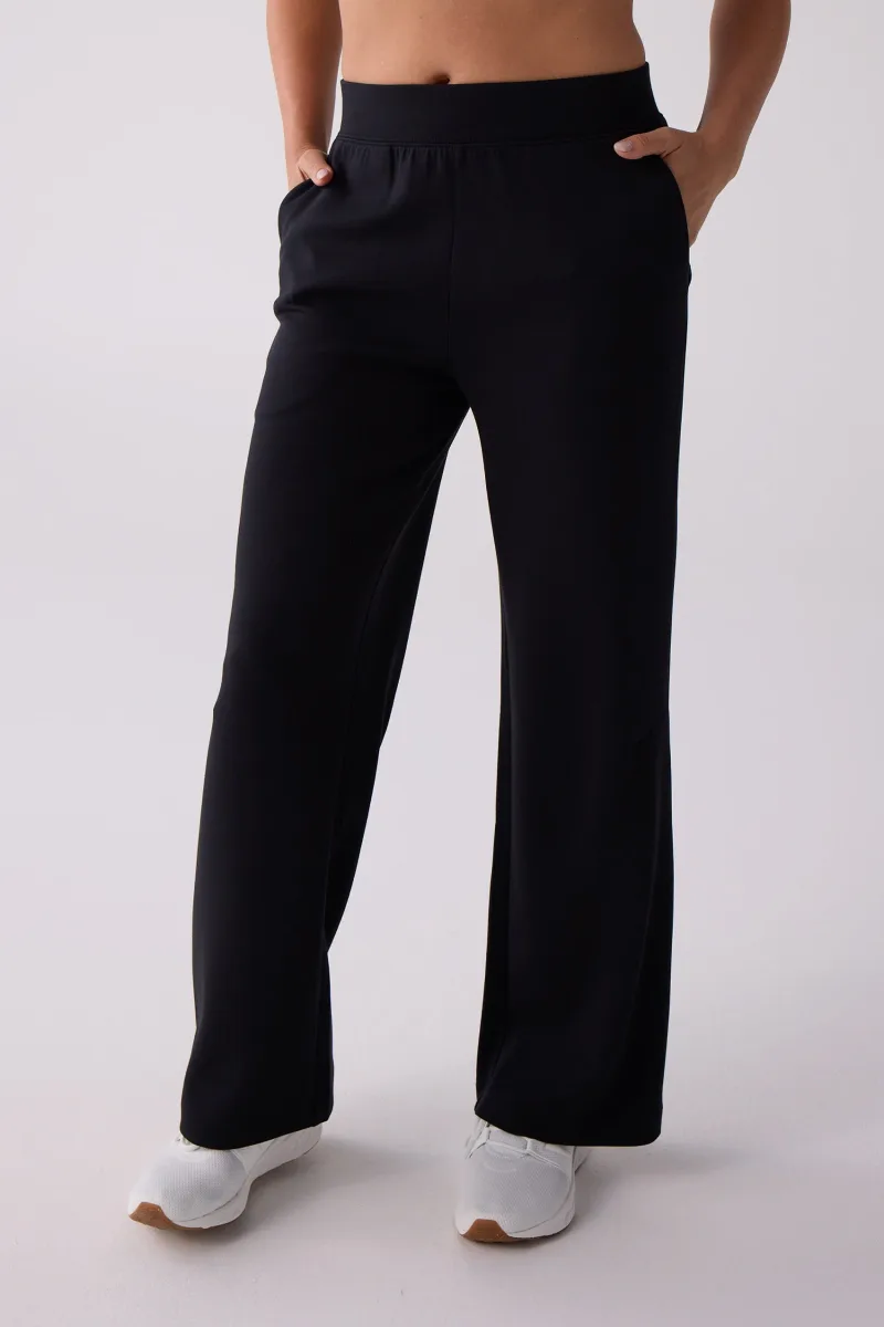 Centerline Women's Après Straight Leg Pant